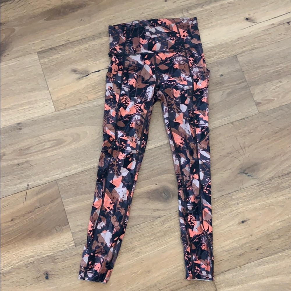 Lululemon workout pants